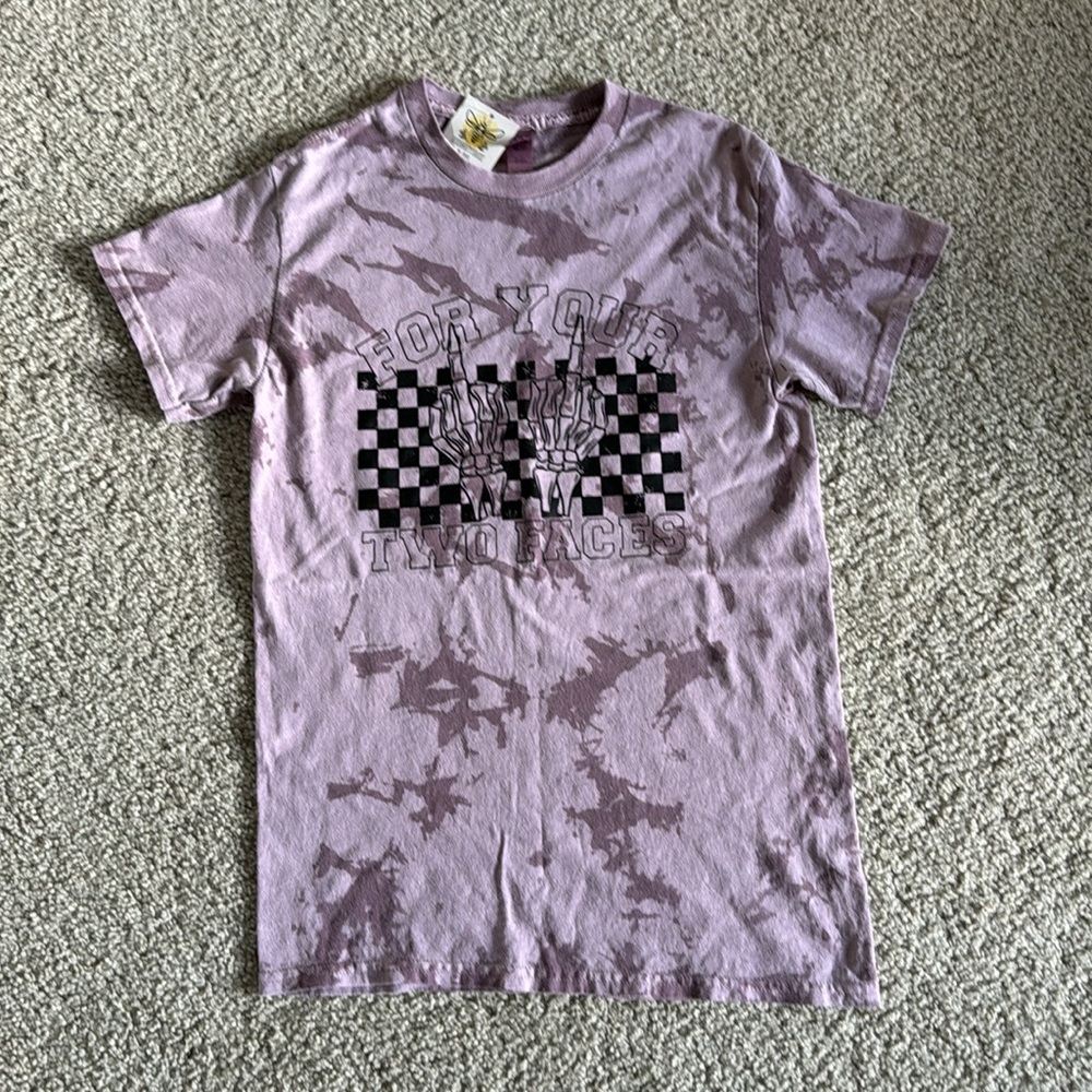 NWT T-Shirt